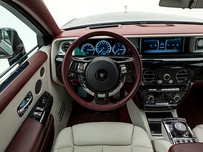 2024 ROLLS-ROYCE PHANTOM — миниатюра 13