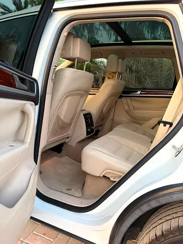 صورة 10 لـ 2014 Volkswagen TOUAREG