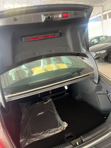 Mercedes-Benz E-Class E 200, миниатюра 5