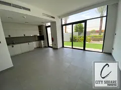 Single row / Middle unit / Vacant