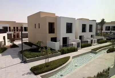 Modern Style | Community Views | Vacant