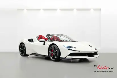 2024 FERRARI SF90 SPIDER / CARBON FIBER / SERVICE CONTRACT