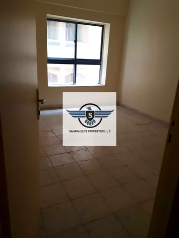 1bhk with 2 washroom and wadrobes and balcony near border in just(33,999)