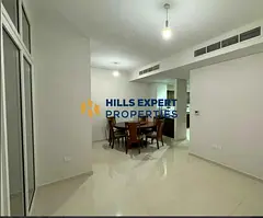 Vacating | Middle unit | Balcony & Community Facilities