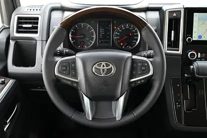 صورة 11 لـ 2026 Toyota GRANVIA
