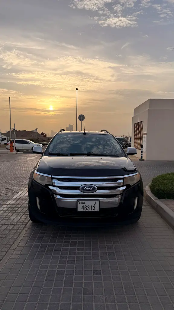 Ford Edge 2012 — photo 1 of 5