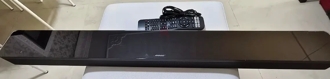 Bose Soundbar 700 Smart Speaker With Virtual Surround Sound