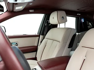 2024 ROLLS-ROYCE PHANTOM — миниатюра 17