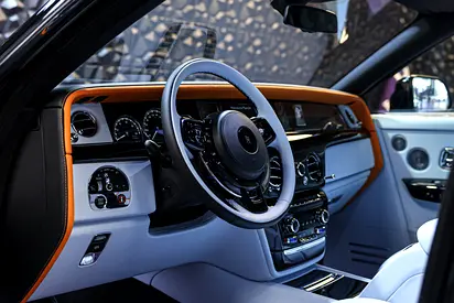 2019 ROLLS-ROYCE PHANTOM — фото 8