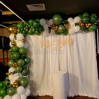 Baby shower balloon decorations