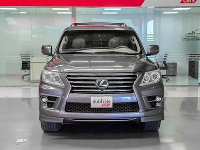 2015 Lexus LX-SERIES 照片 2