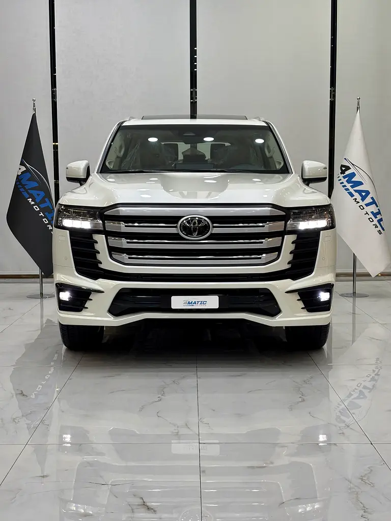 Toyota Land Cruiser 2025 — photo 1 of 19