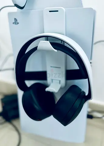 Headphones/Controller holder for PS5