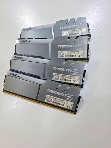 G.Skill Trident Z RGB 32GB (4x8GB) DDR4 4000MHz CL18 - Tested