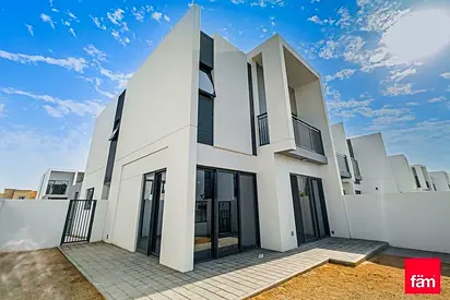 Villanova | Corner | Prime Location | La Rosa 6