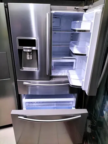 Samsung latest model french freezer fridge with water depanser ice maker 850 liter