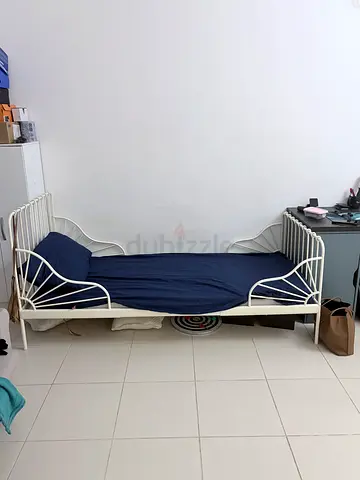 Single bed for sale