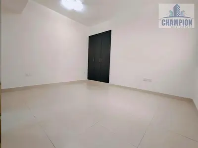 staff accomodation 0r business use 1bhk : rent 65K : 1 covered parking