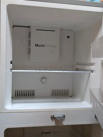 Used refrigerator freezer compartment – Multi Airflow, good working condition
