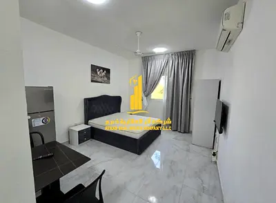 🏡 استوديو فاخر للإيجار الشهري في الروضة 3 – مفروش بالكامل بسعر لا يُفوّت! ✨ 🔹 فرصة لا تُعوّض للسكن في موقع حيوي ومميز بشارع الإسكندرية في الروضة 3،