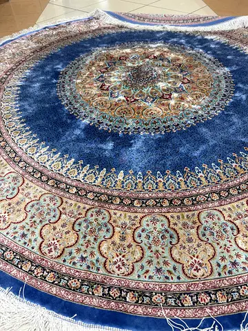 Silk round carpet persian 2.50 meters by 2.50 meters