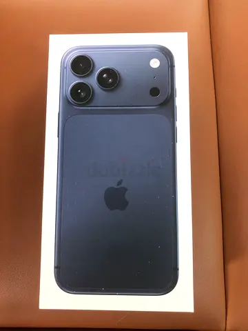 للبيع iPhone 17 Pro Max 512GB 🔵 اللون الأزرق