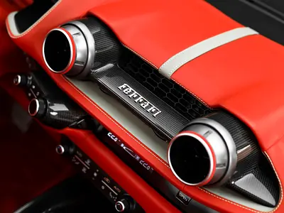 صورة 17 لـ 2020 Ferrari 812 GTS