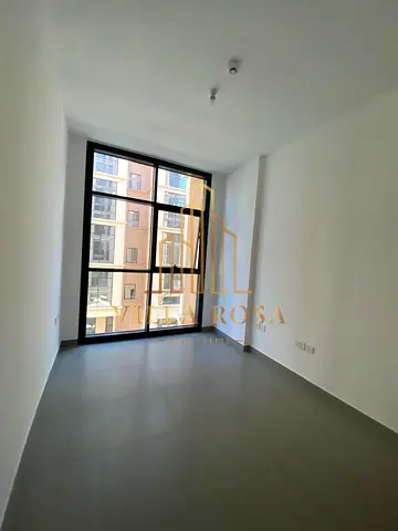 Luxury 1 Bedroom Apartment with 2 Bathrooms in Al Mamsha Close to Dubai