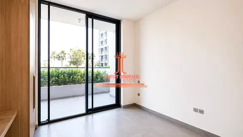 Prime Location | Mid Floor | Premium Quality