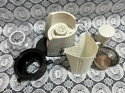 Black  Decker Centrifugal Juicer with Detachable Parts