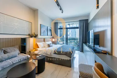 Stunning Canal View | Fully Furnished | Mid Level | Vacant