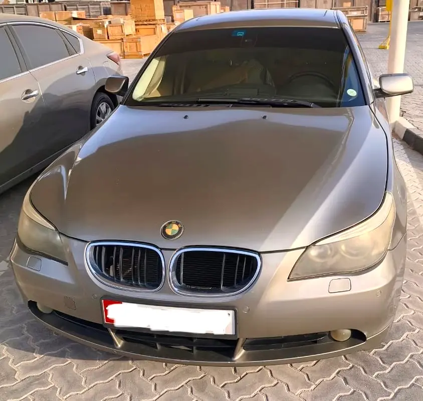 BMW 5-Series 2005 — photo 1 of 5