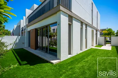Vacant | Great Location | Opposite Pool