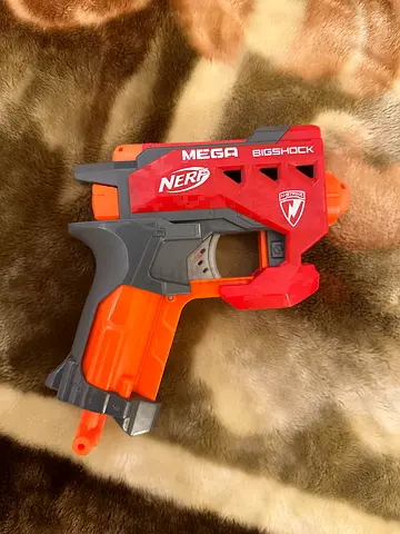 NERF MEGA BIGSHOCK!