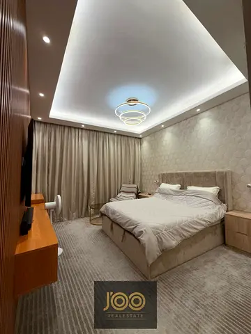 شقة تنفيذية فاخرة للبيع | مفروشة بالكامل | تملك حر لجميع الجنسيات | كورنيش ريزيدنس – عجمان
