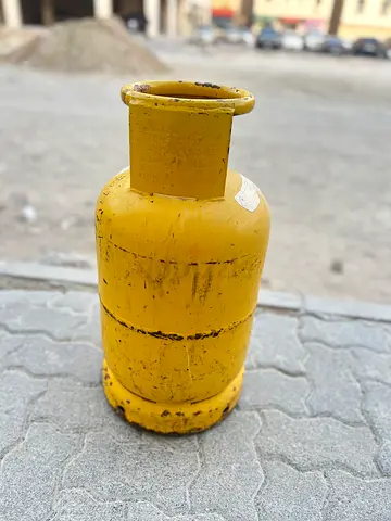 Used Small Yellow Gas Cylinder - Good Condition