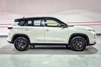 صورة 4 لـ 2025 Toyota URBAN CRUISER
