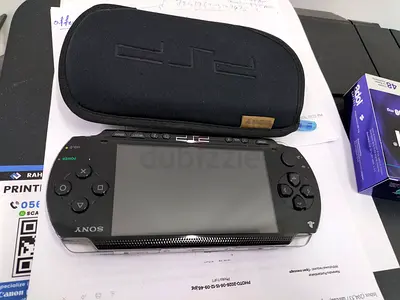Sony PlayStation Portable (PSP) with Protective Carrying Case