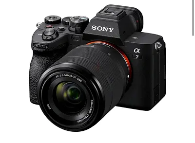 Sony Alpha 7 iv mirrorless camera with 28-70mm kit lens (used)