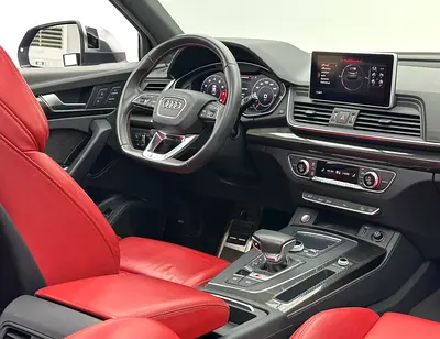 2020 AUDI SQ5 — фото 11