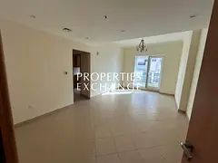 CONTEMPORARY LIVING | SPACIOUS LAYOUT | CLOSE TO MALL