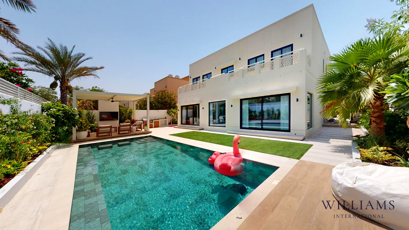 EXCLUSIVE | INCREDIBLE VILLA | NEW RENOVATION