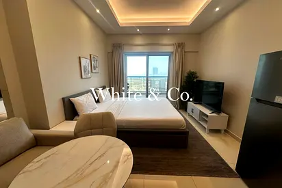 Studio | High Floor | Modern Finishing