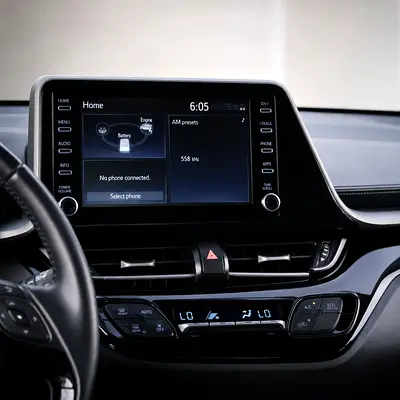 صورة 16 لـ 2023 Toyota C-HR