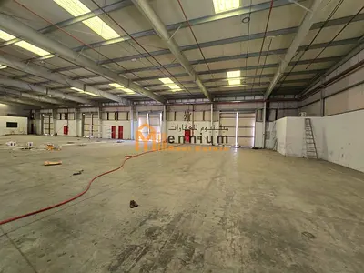 Warehouse for rent at a special price of 45 dirhams, with large spaces.