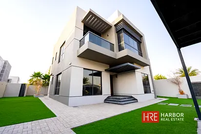 Independent Villa | Private Garden | Vacant