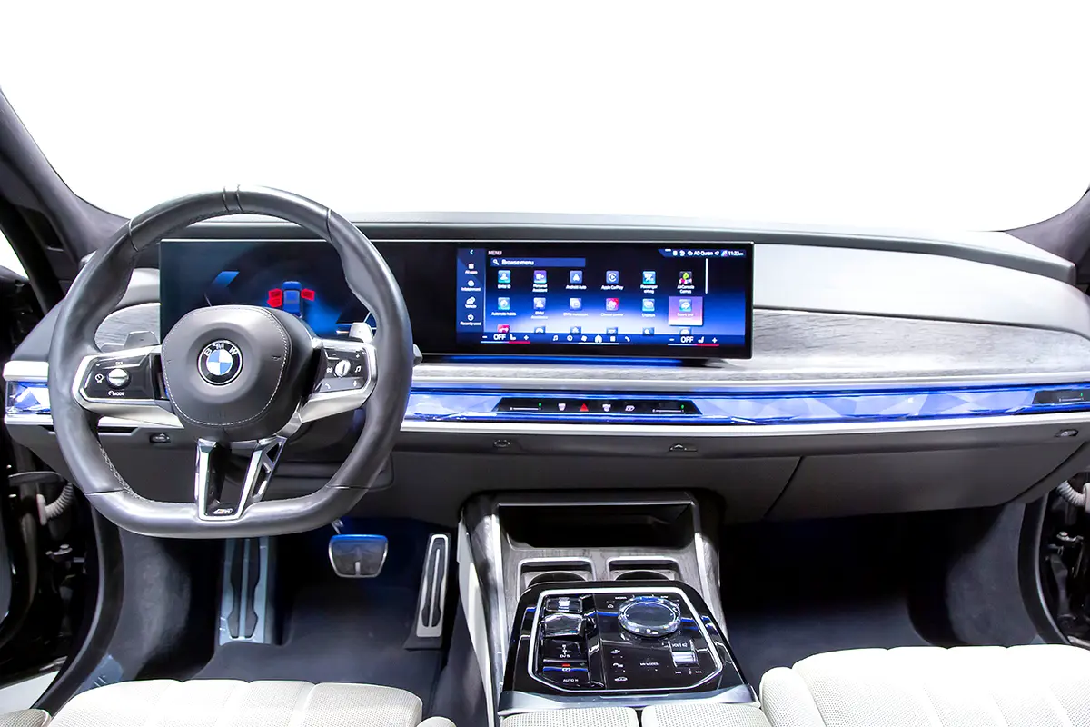 BMW 7-Series 2024