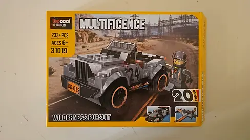 Multifcence Wilderness Pursuit Building Toy Set