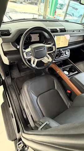 Land Rover Defender 110 SE P400, миниатюра 17