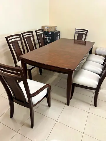 Convertible 6–8 Seater Solid Wood Dining Table with 8 Chairs – Excellent Condition